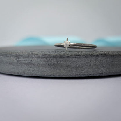 Simple Starburst Ring. Sterling Silver