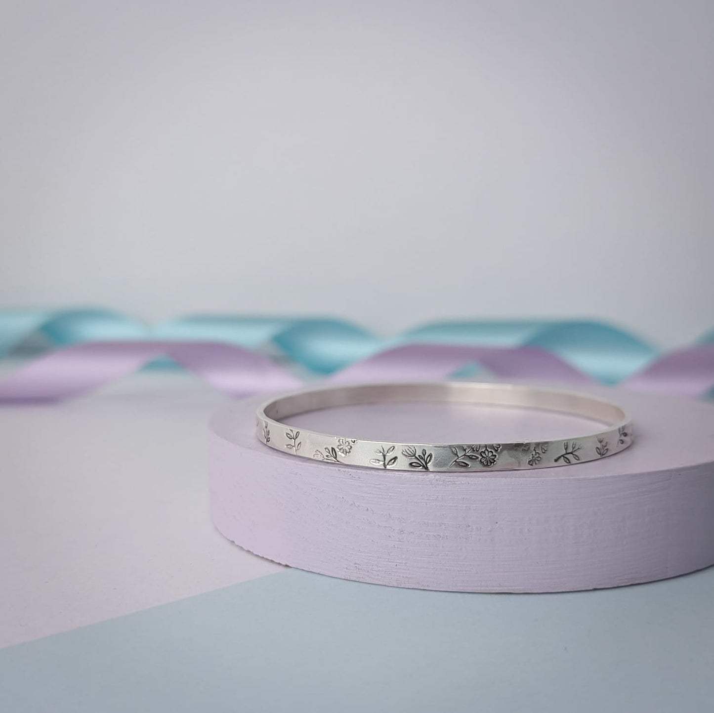 Sterling Silver Floral Bangle. Hallmarked
