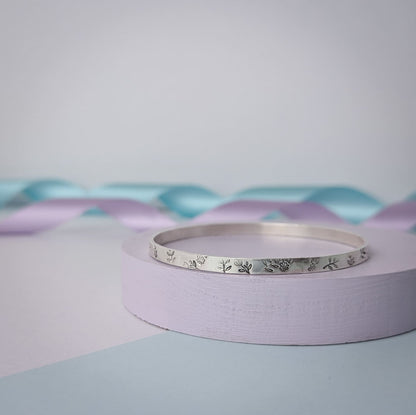 Sterling Silver Floral Bangle. Hallmarked