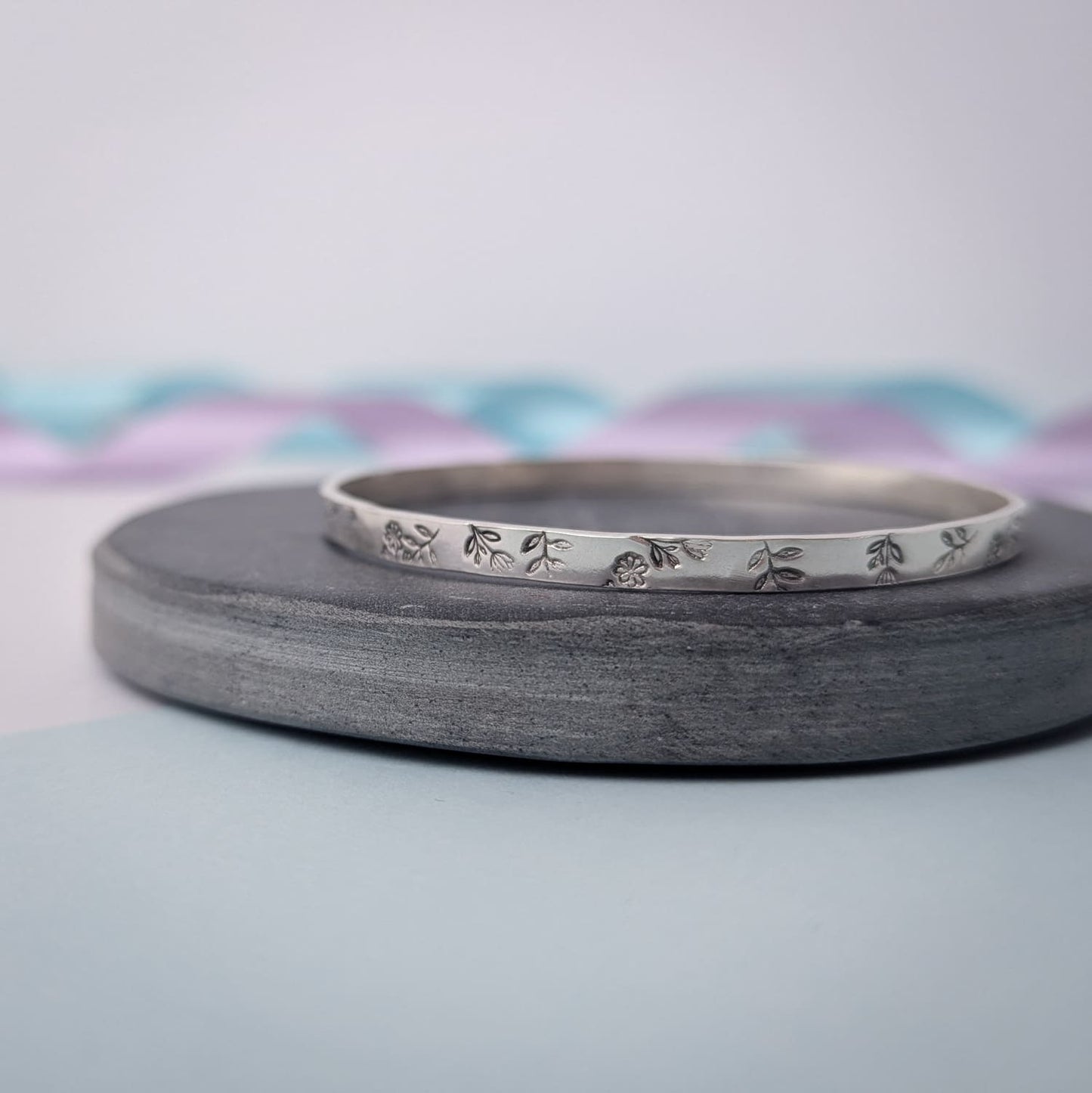 Sterling Silver Floral Bangle. Hallmarked